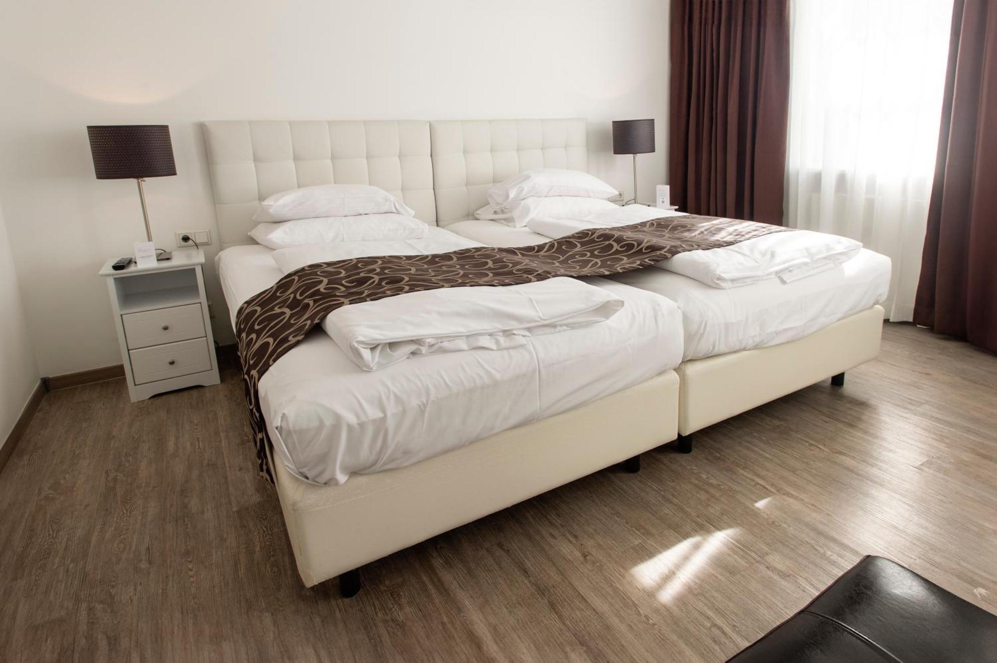 Werners Boutique Hotel Fürth Extérieur photo